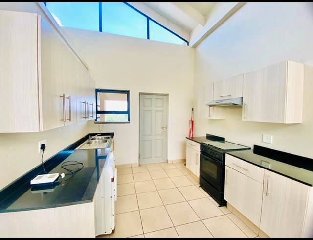 2 BEDROOM APARTMENT FOR SALE IN BEVERLEY